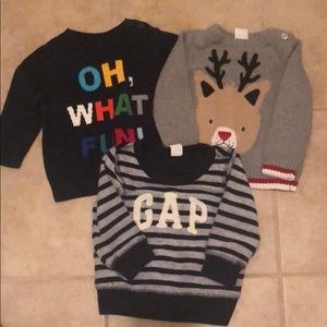 Baby sweaters 🎅🏽